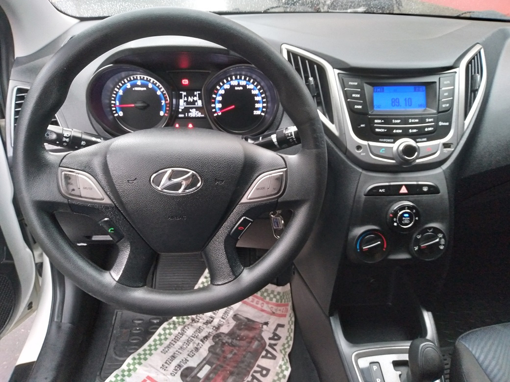Hyundai HB20S Branco