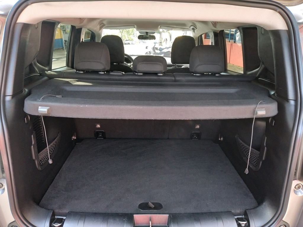 Jeep Renegade Cinza