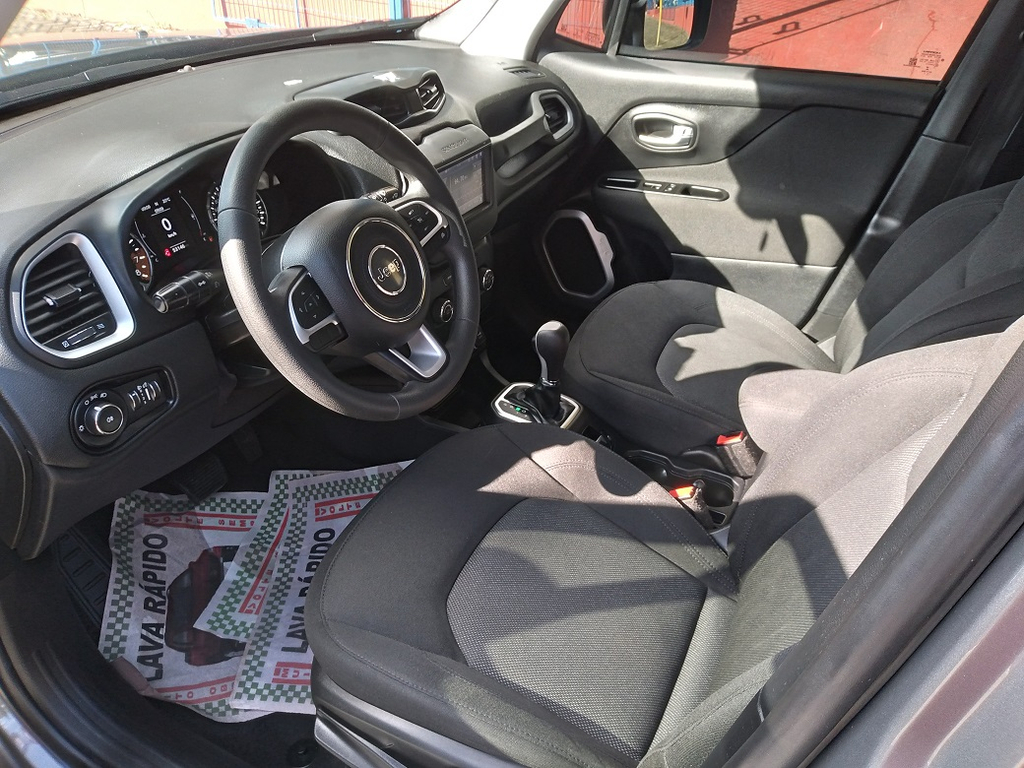 Jeep Renegade Cinza