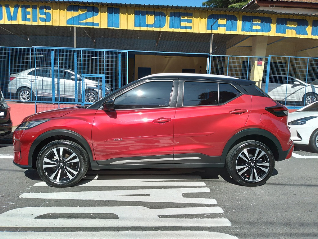 Nissan Kicks Vermelho