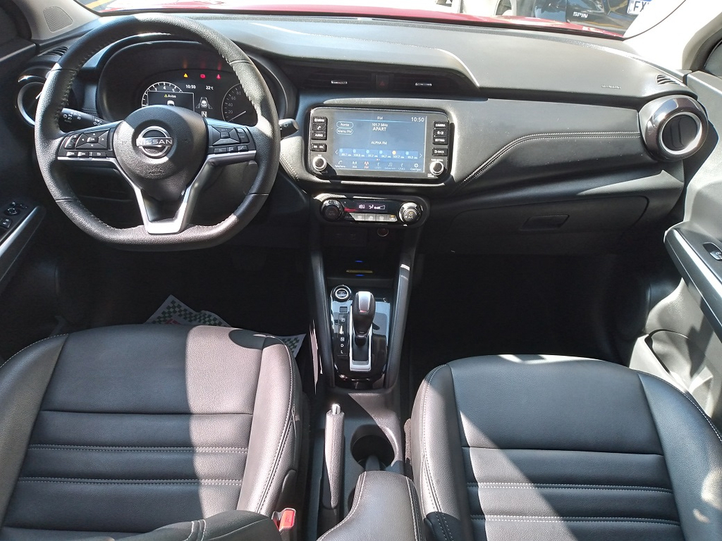 Nissan Kicks Vermelho