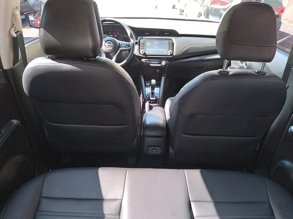 Nissan Kicks Vermelho