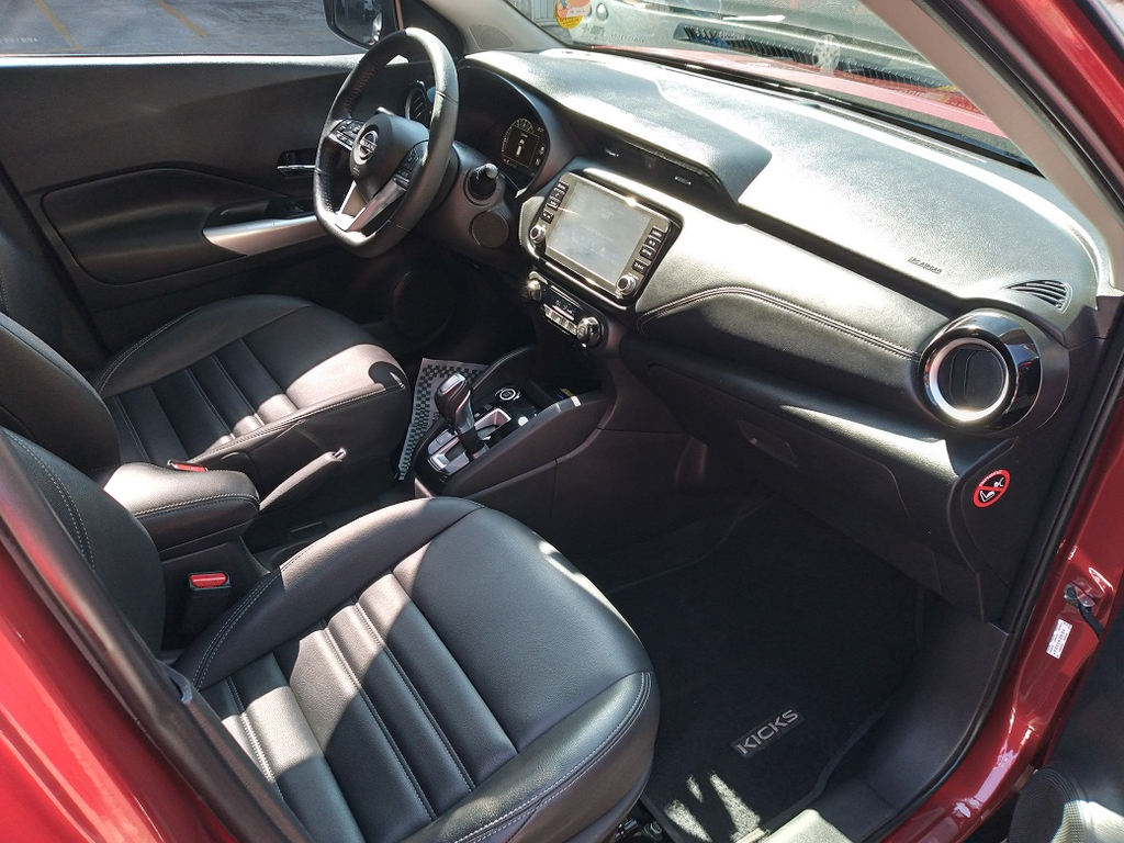 Nissan Kicks Vermelho