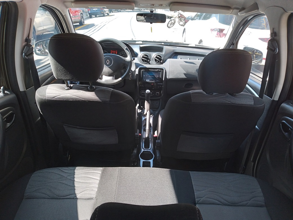 Renault Duster Verde