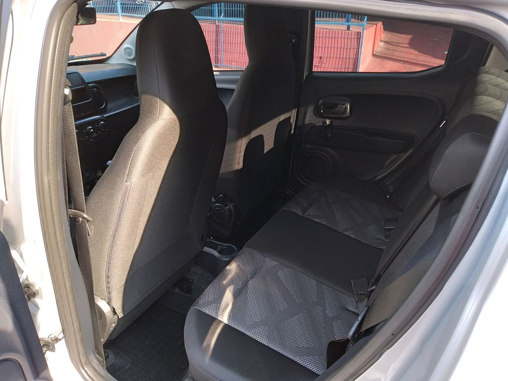 Fiat Mobi Prata