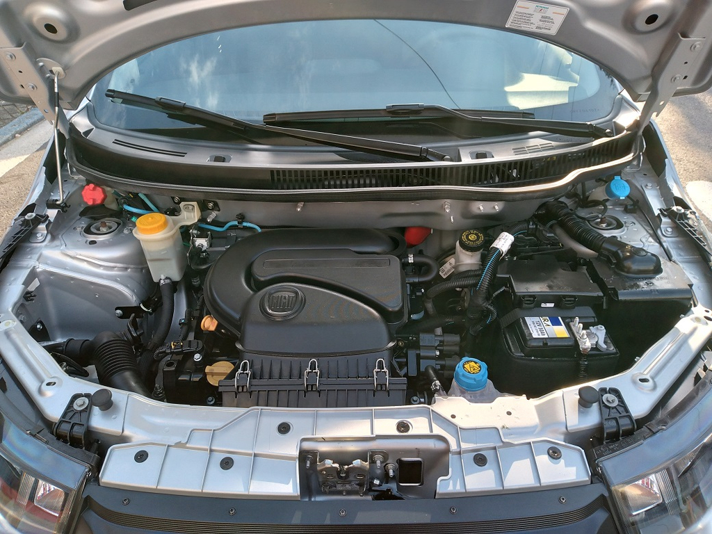 Fiat Mobi Prata