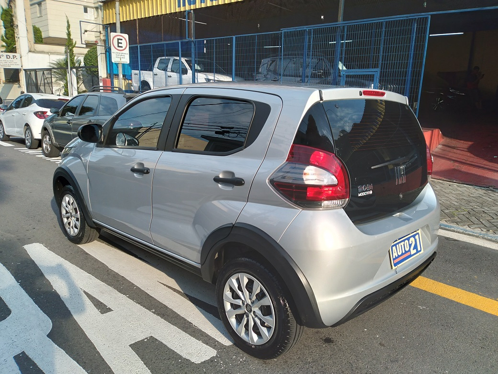 Fiat Mobi Prata