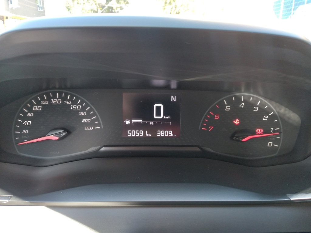 Peugeot 208 Branco
