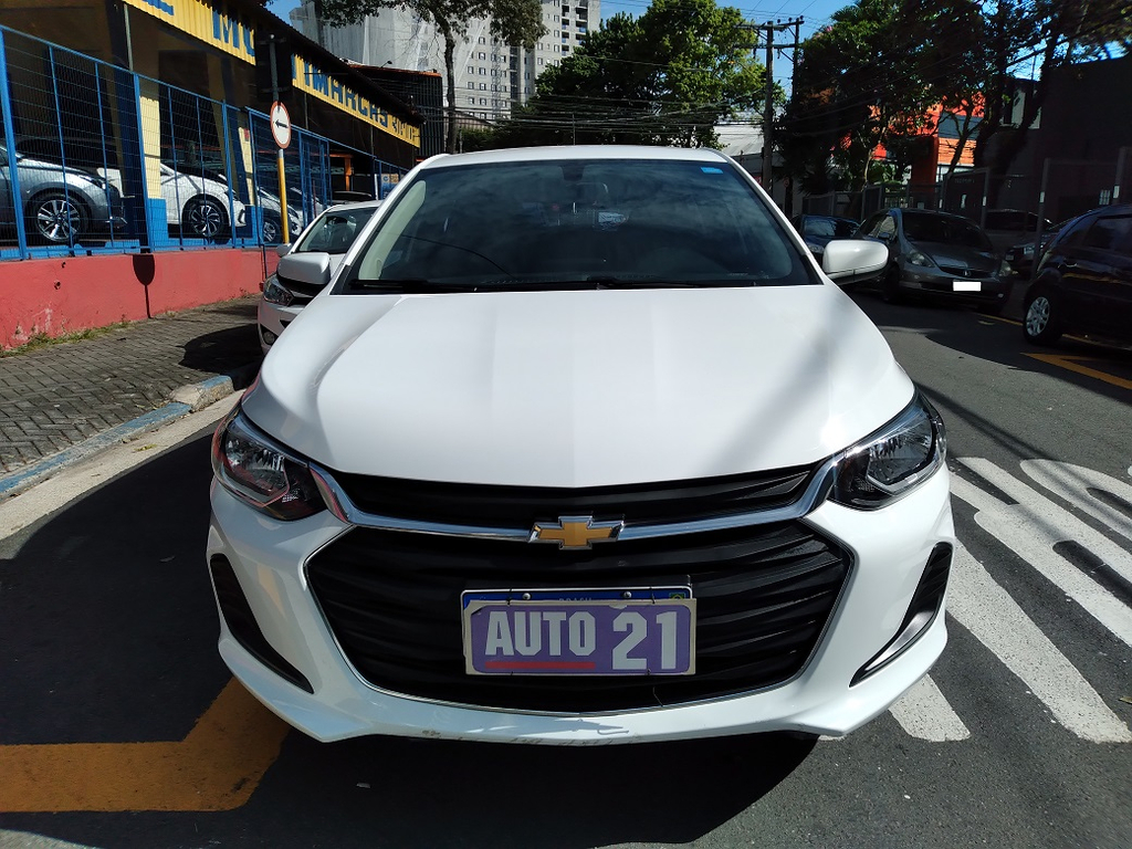 Chevrolet Onix Branco