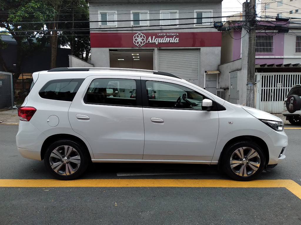 Chevrolet Spin Branco