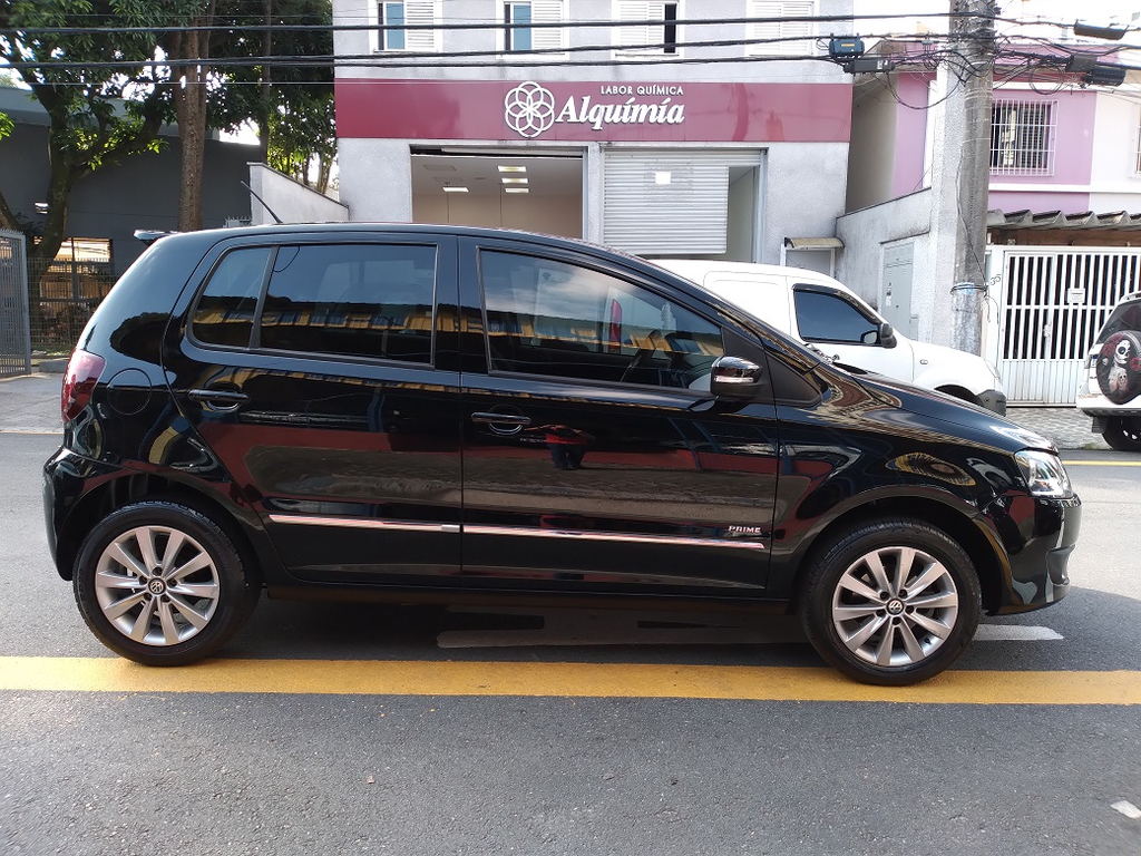 Volkswagen Fox Preto