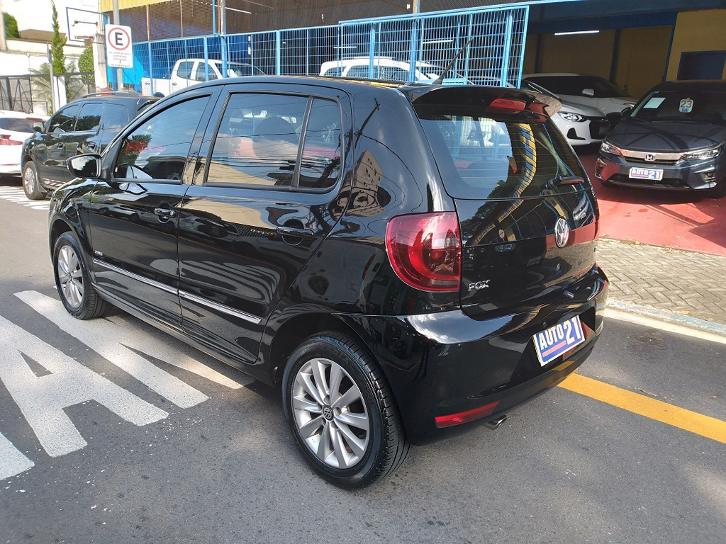 Volkswagen Fox Preto