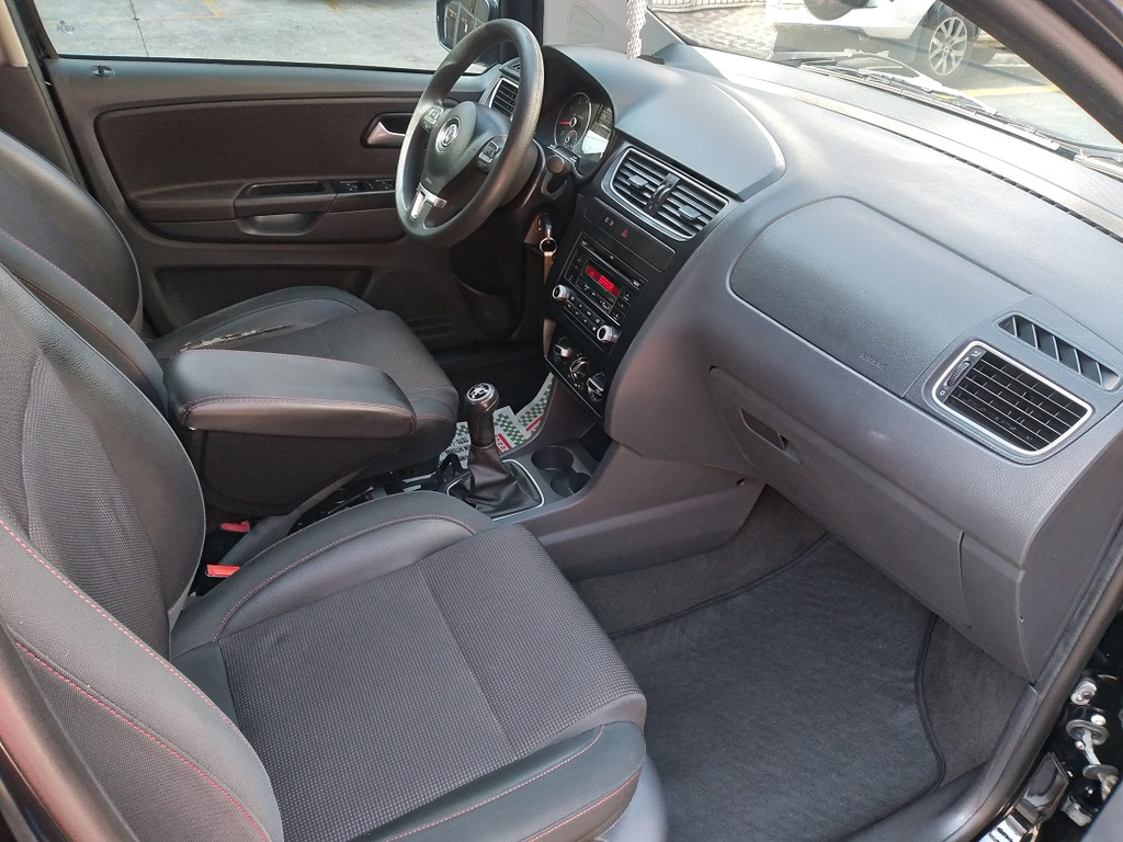 Volkswagen Fox Preto