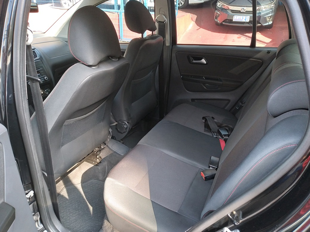 Volkswagen Fox Preto