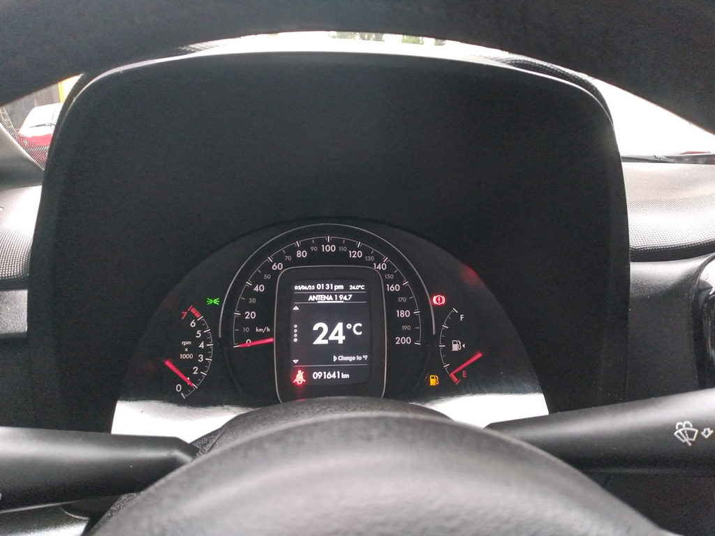 Fiat Strada Cinza