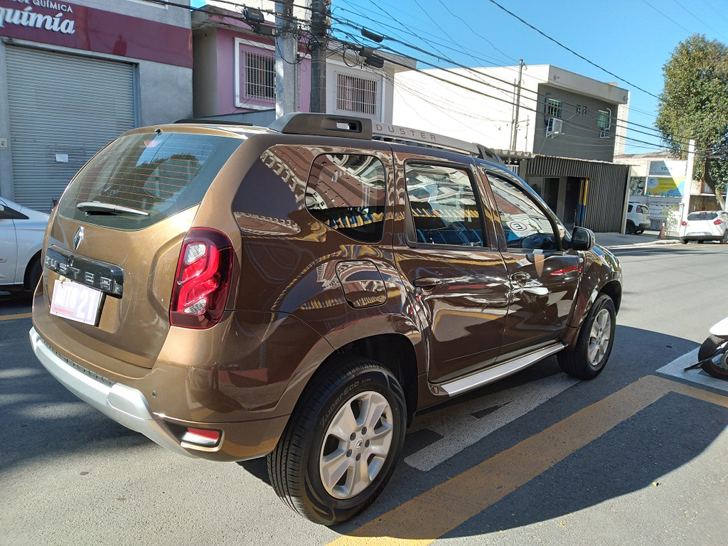 Renault Duster Marrom