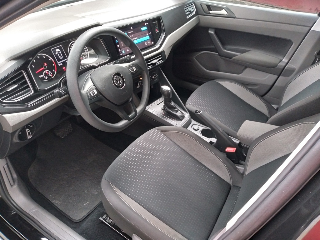 Volkswagen Virtus Preto