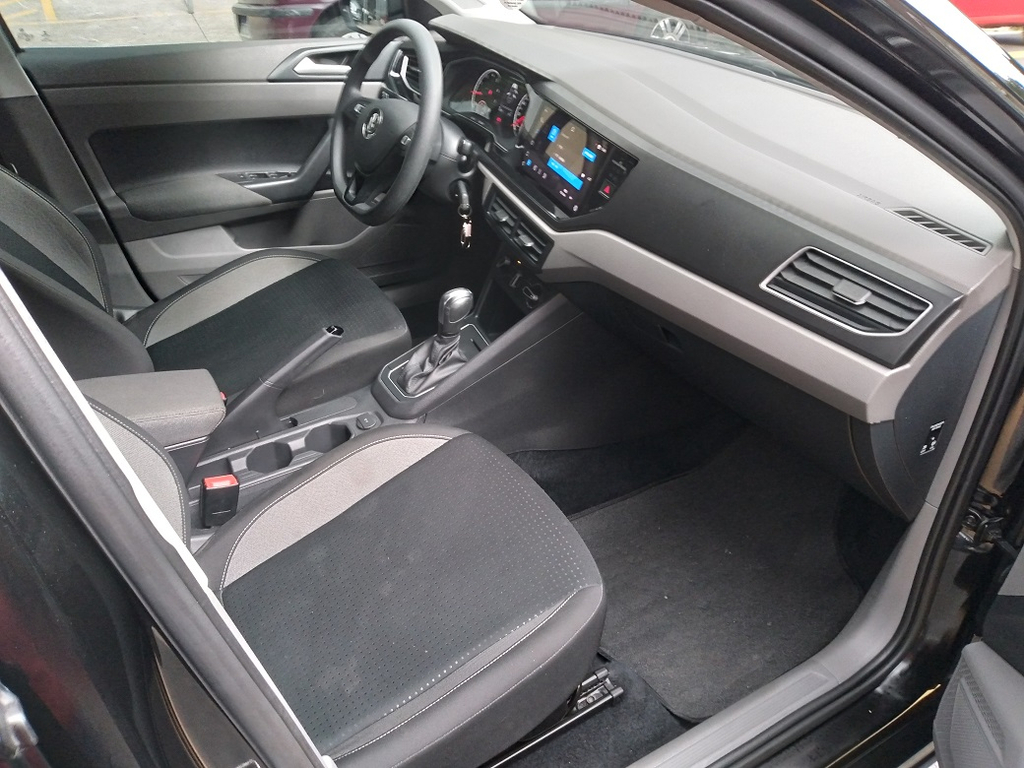 Volkswagen Virtus Preto