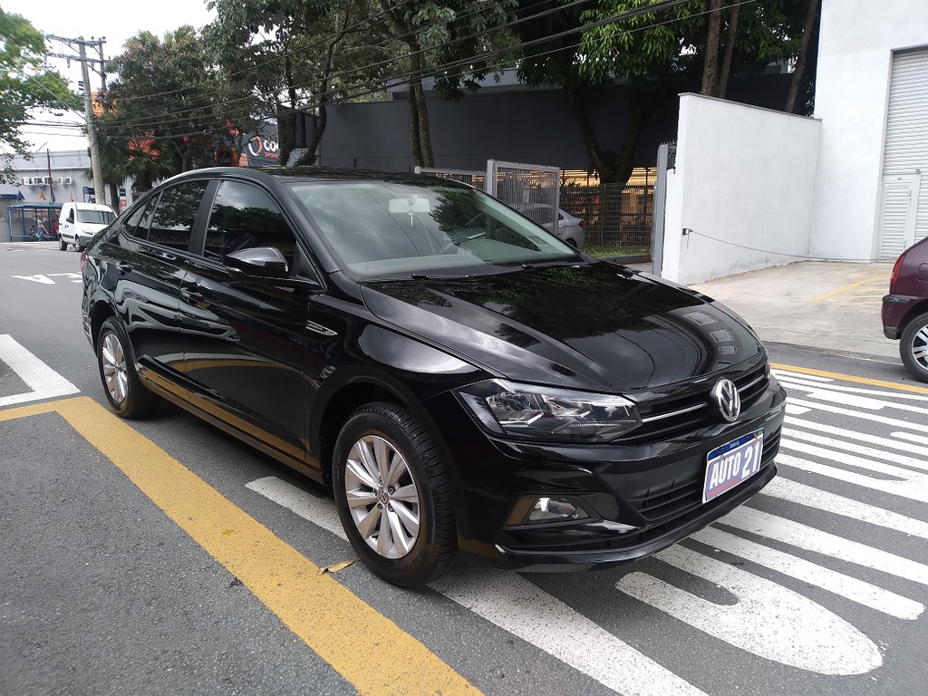 Volkswagen Virtus Preto