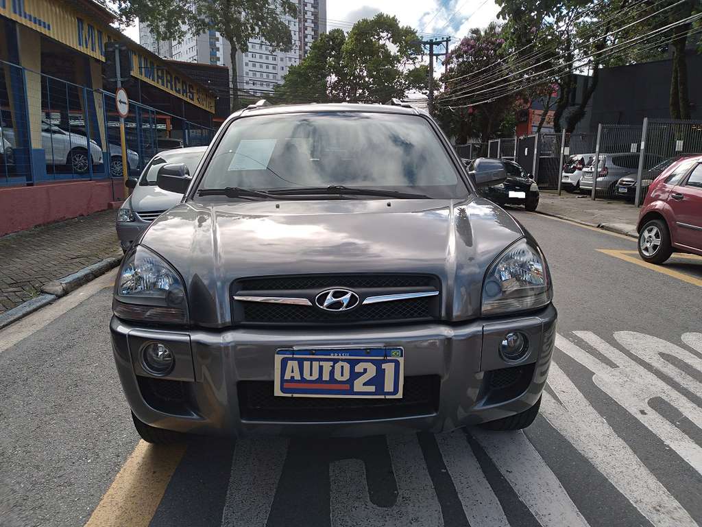 Hyundai Tucson Cinza