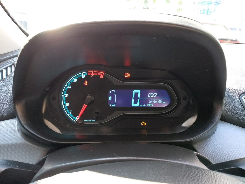 Chevrolet Onix Preto