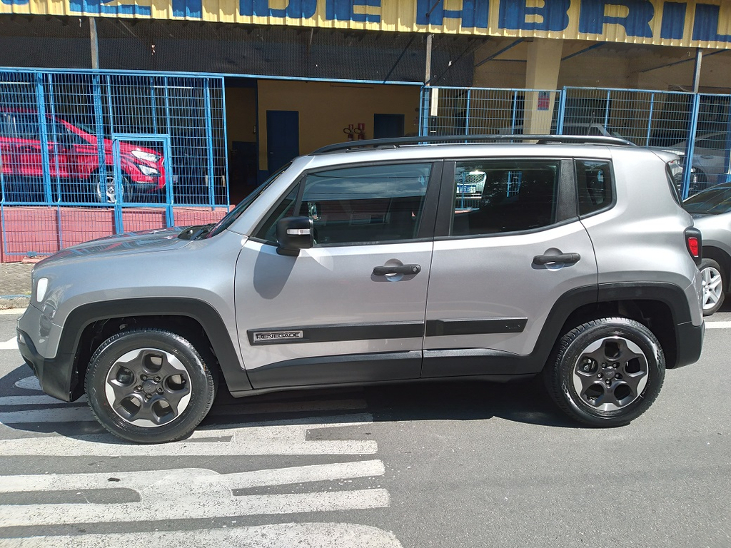 Jeep Renegade Prata