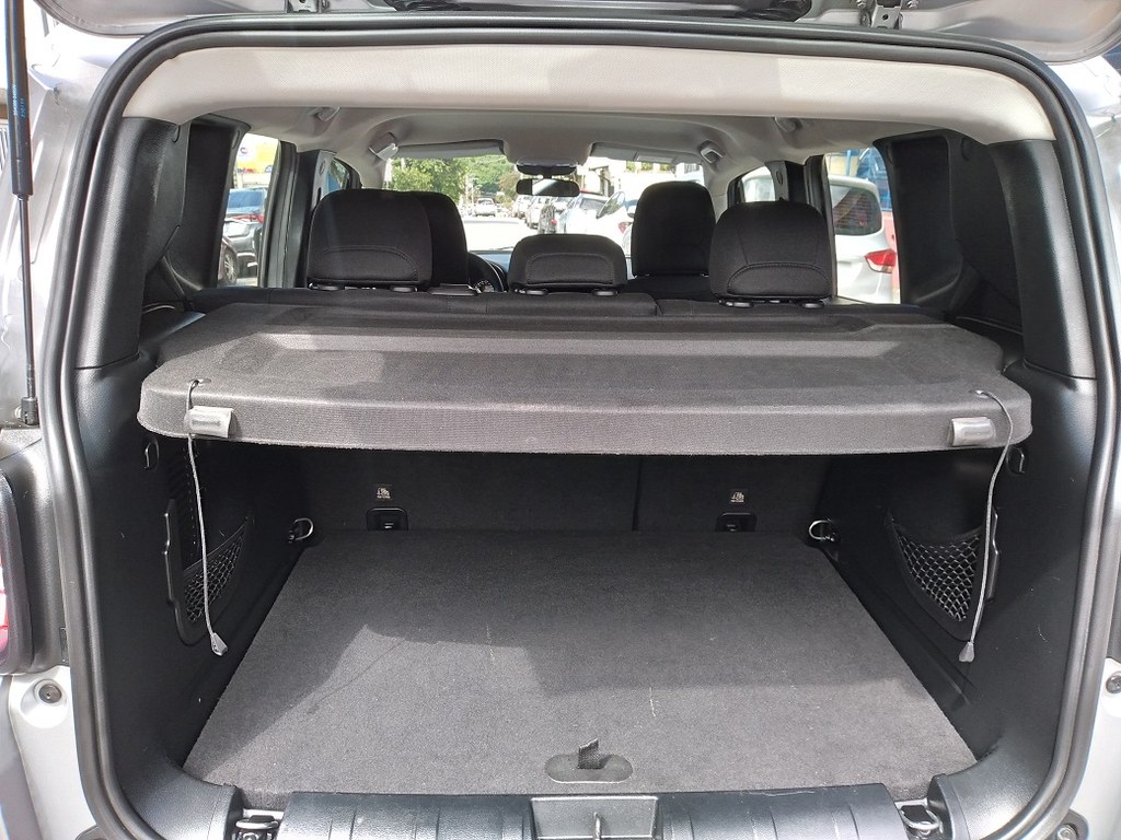 Jeep Renegade Prata