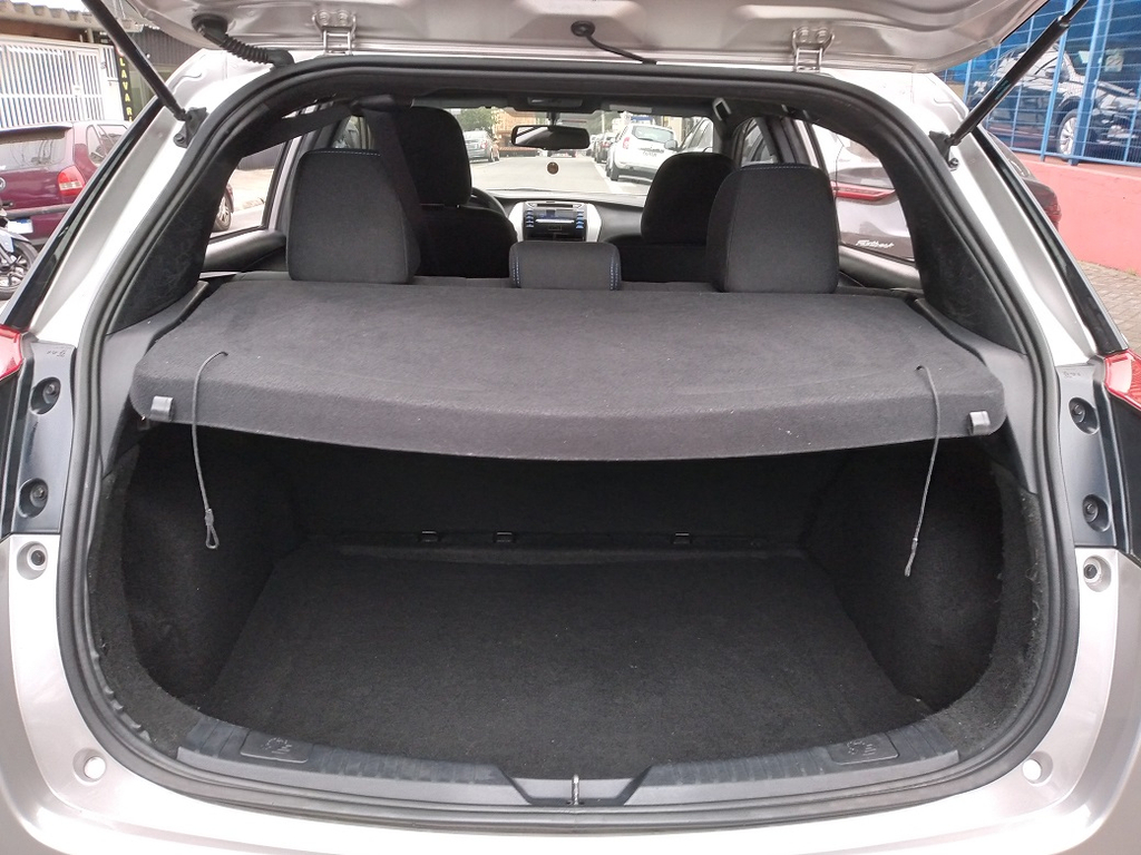 Toyota Yaris Hatch Prata