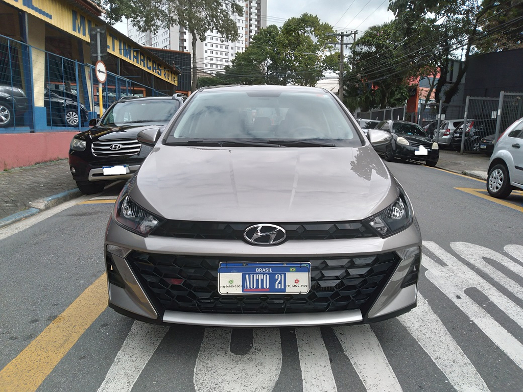Hyundai HB20 Prata