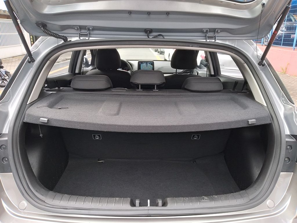 Hyundai HB20 Prata