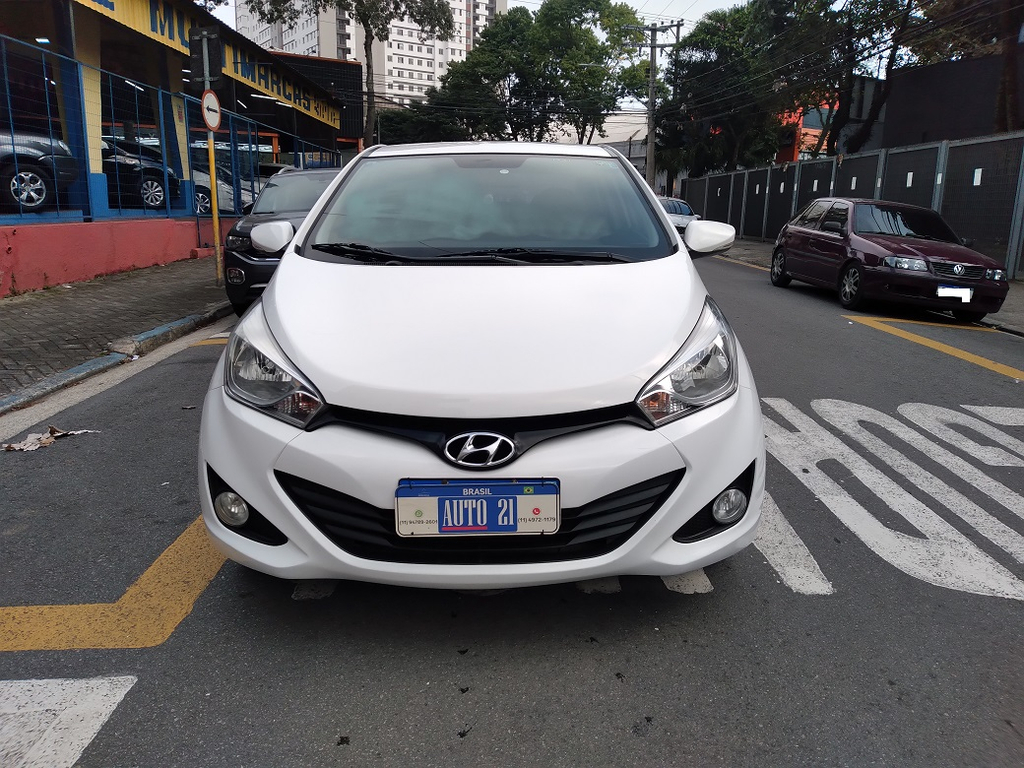 Hyundai HB20S Branco