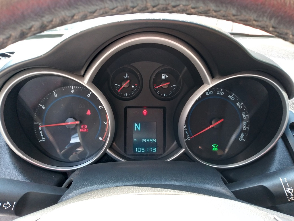 Chevrolet Cruze Prata