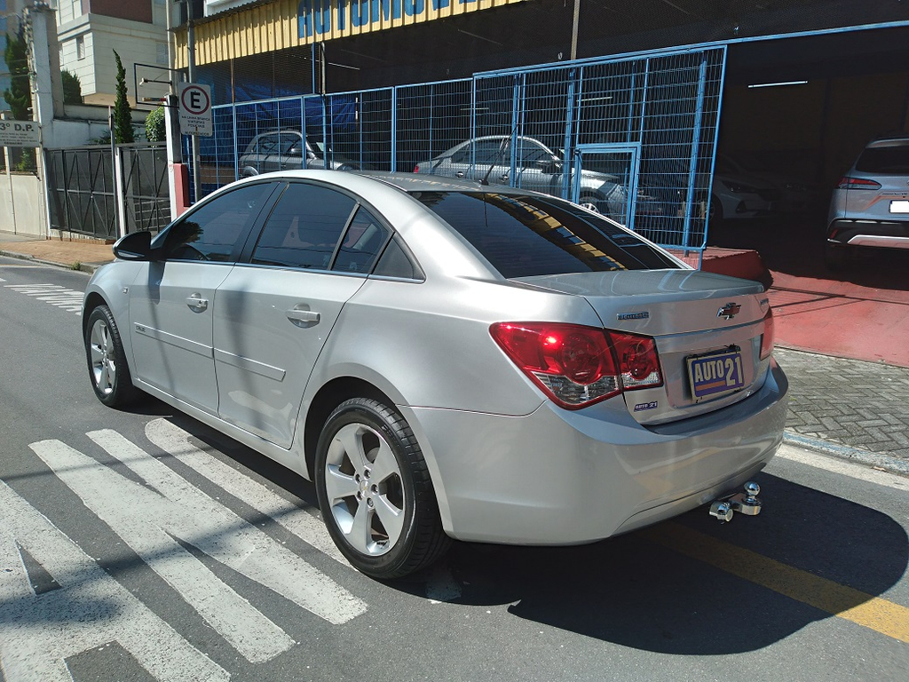 Chevrolet Cruze Prata