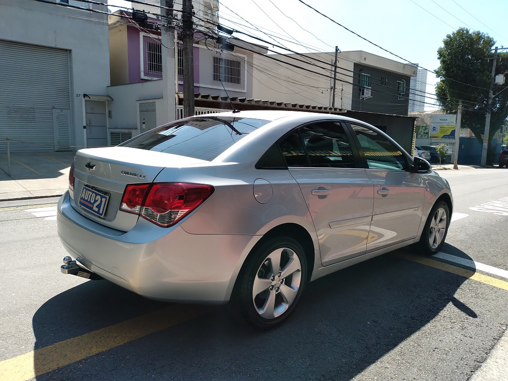 Chevrolet Cruze Prata