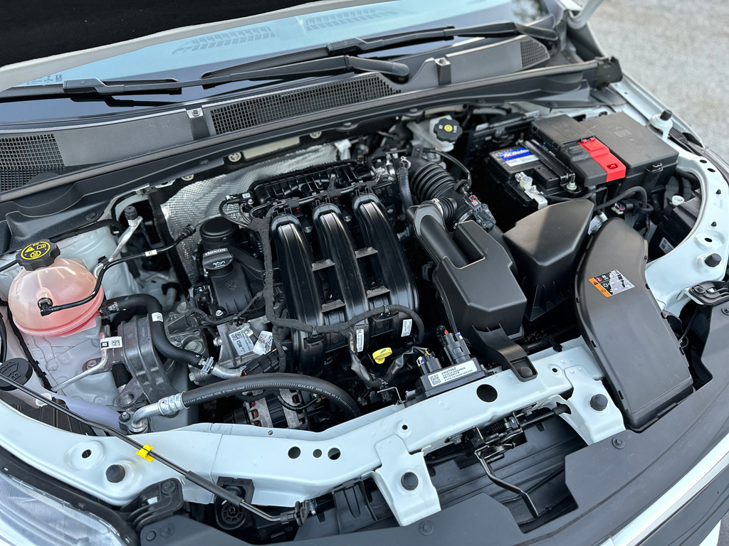 Chevrolet Onix Branco