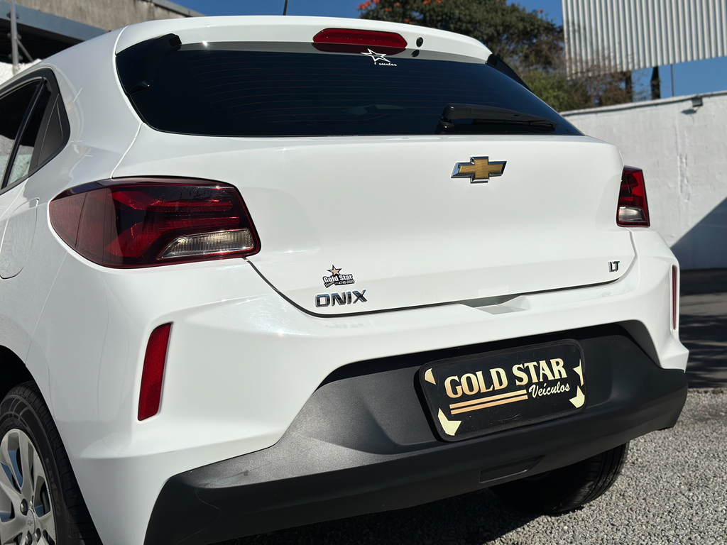 Chevrolet Onix Branco