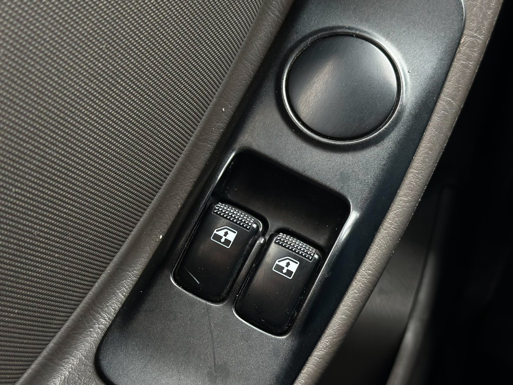 Hyundai HR Branco