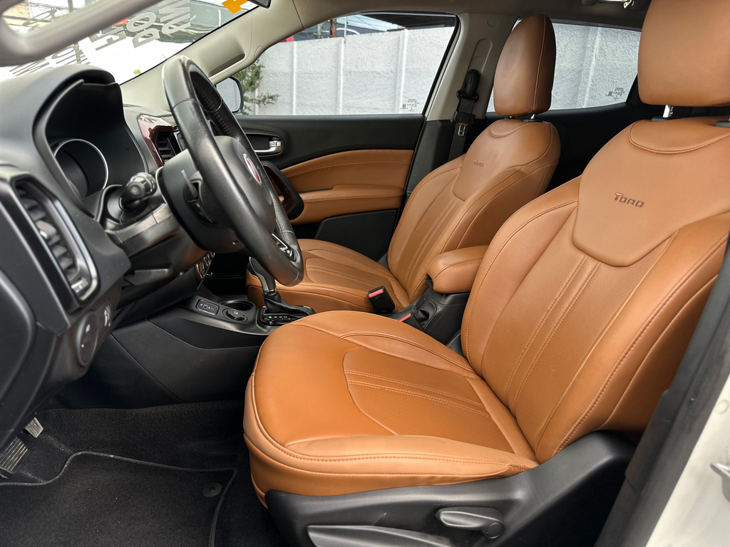 Fiat Toro Branco