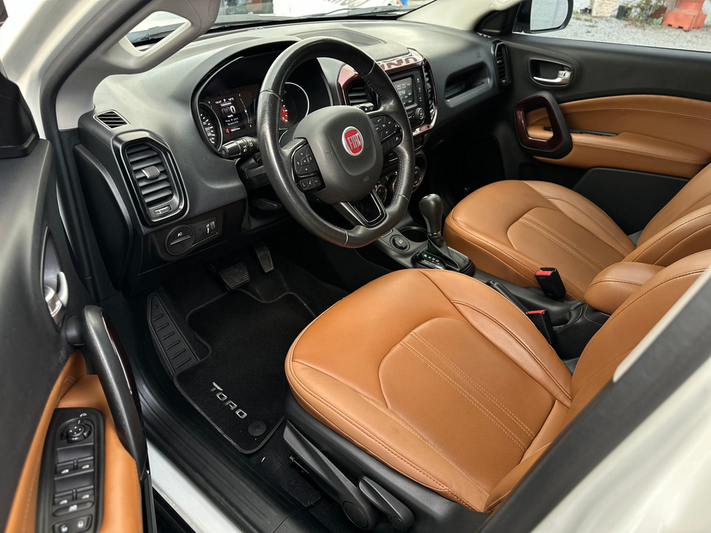 Fiat Toro Branco