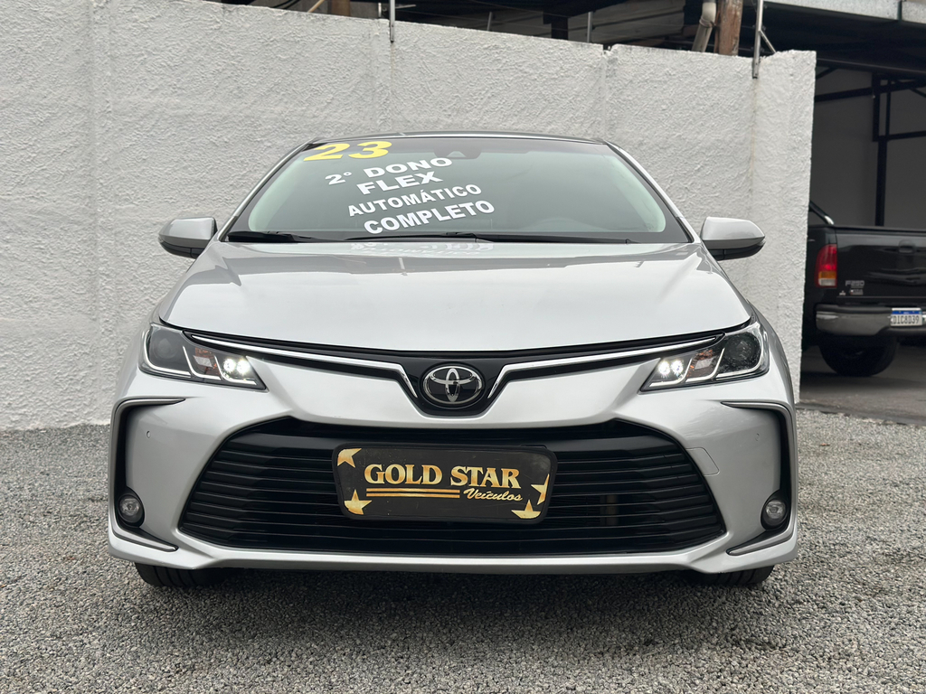 Toyota Corolla Prata