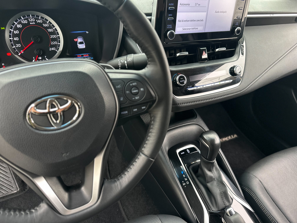 Toyota Corolla Prata