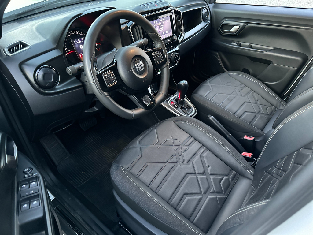 Fiat Strada Branco