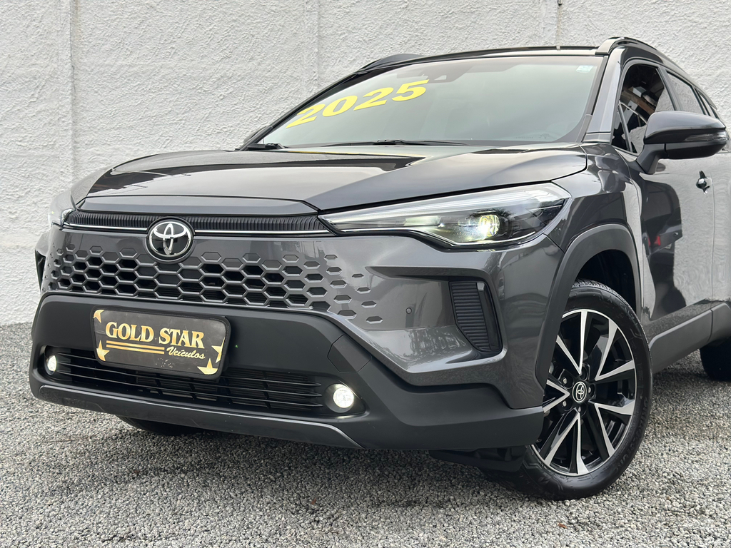 Toyota Corolla Cross Cinza