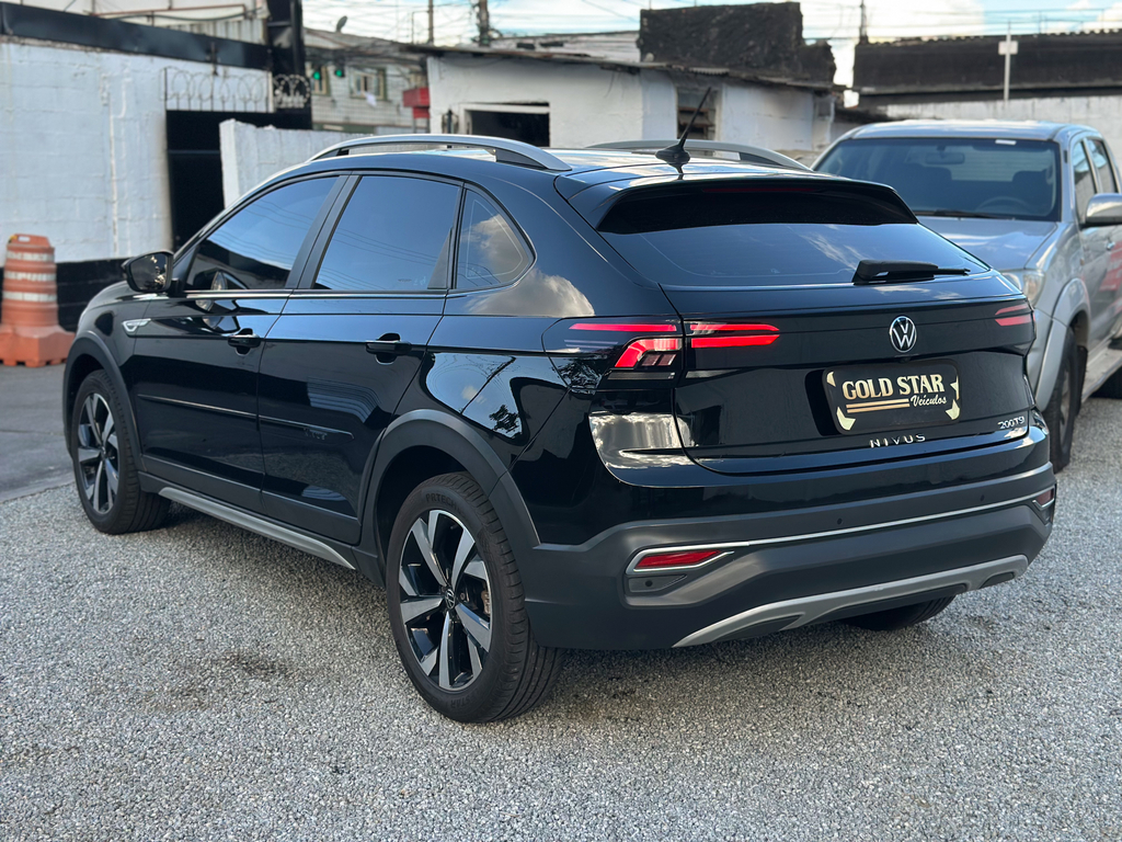 Volkswagen Nivus Preto