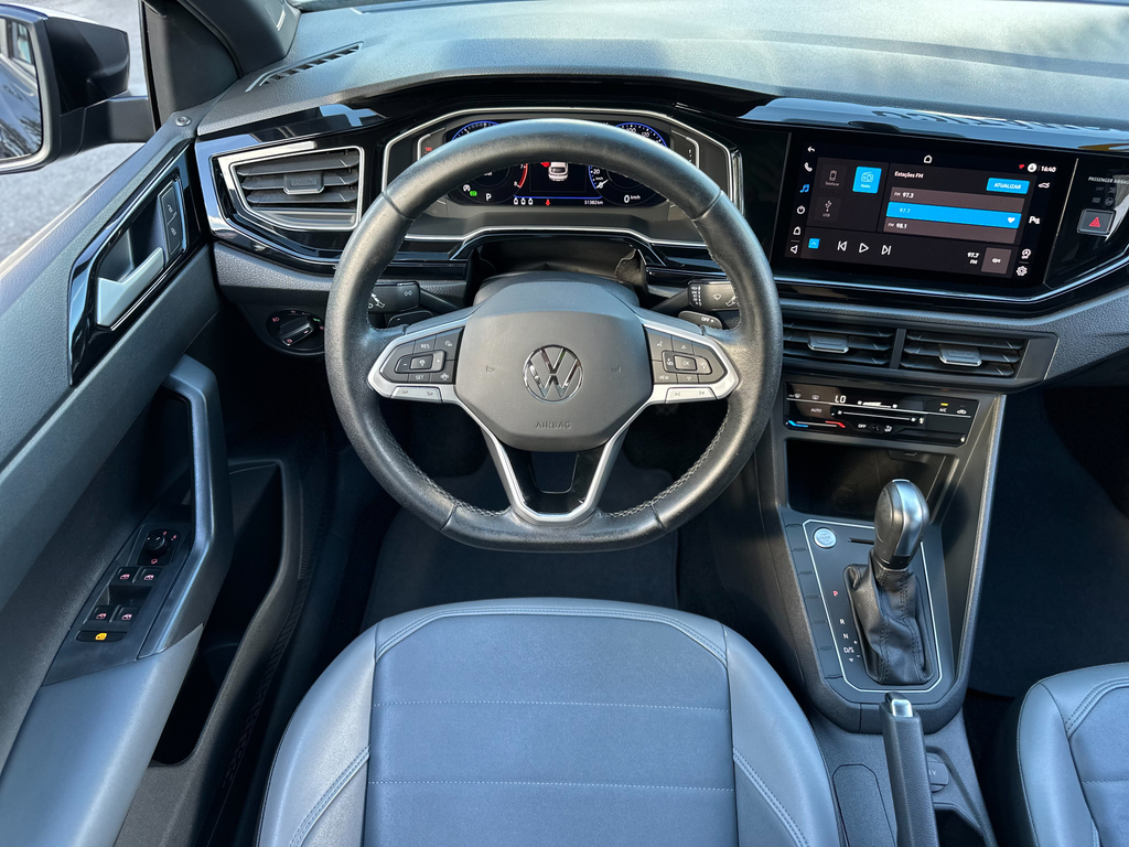 Volkswagen Nivus Preto