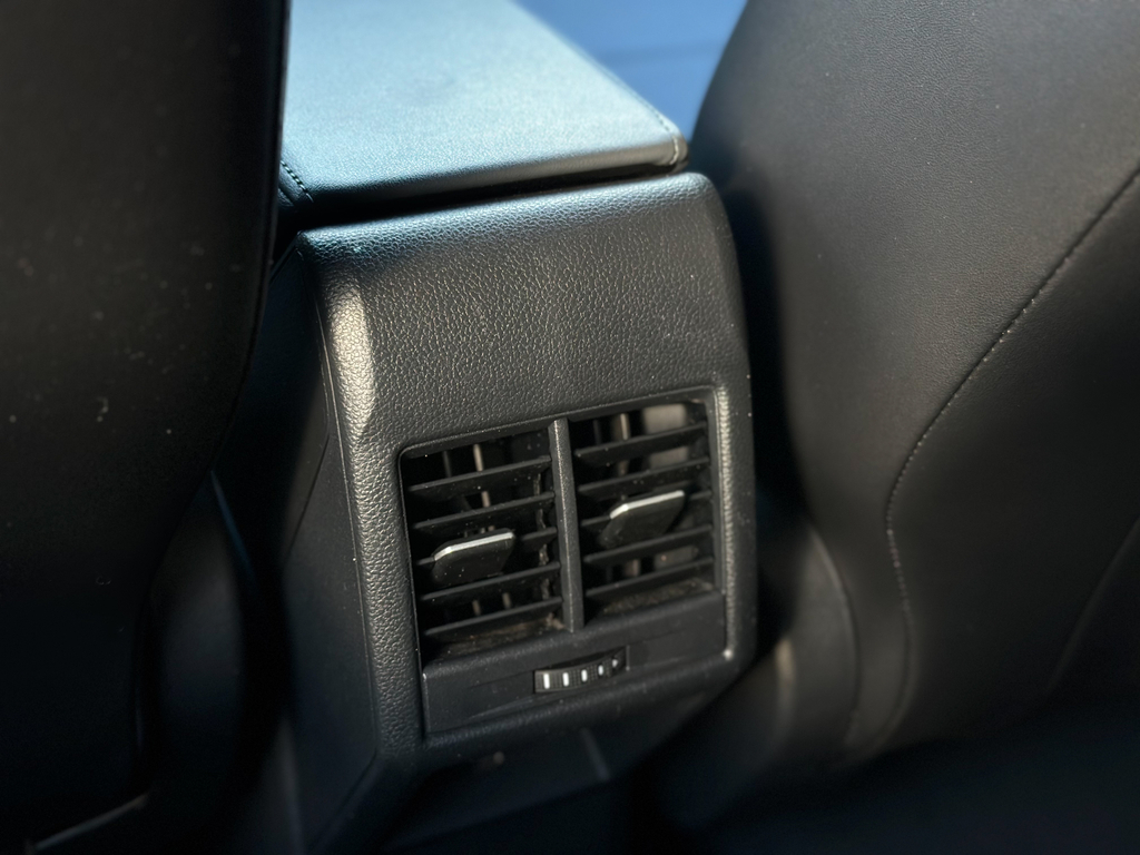 Volkswagen Nivus Preto