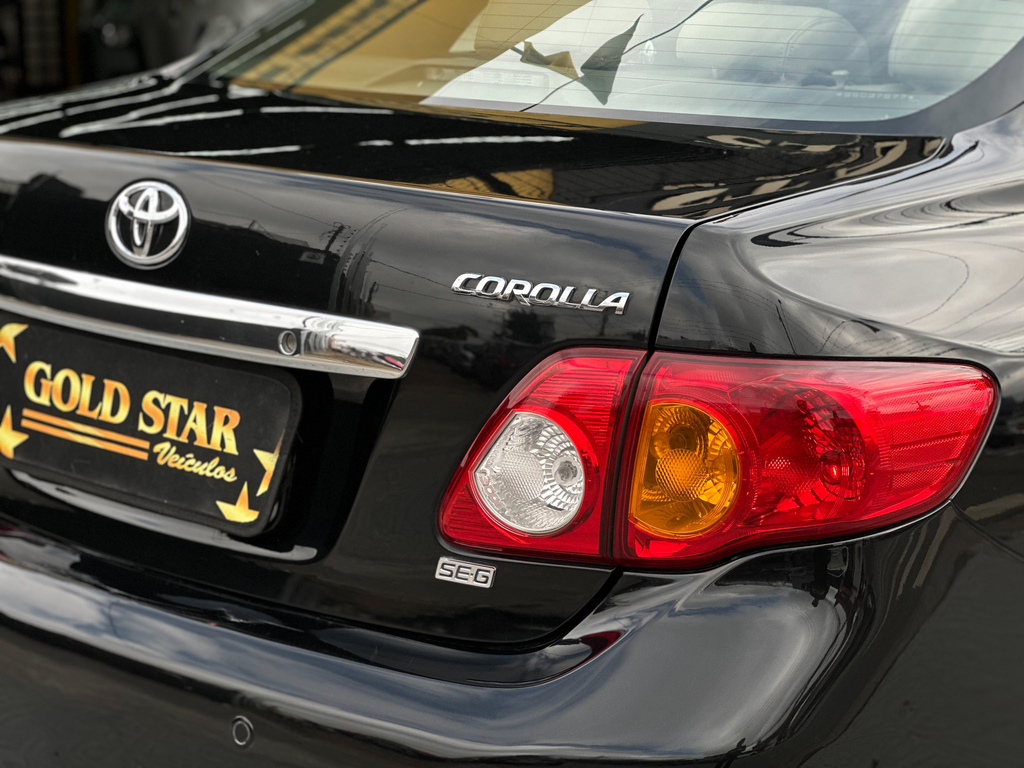 Toyota Corolla Preto
