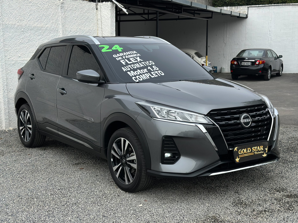 Nissan Kicks Cinza