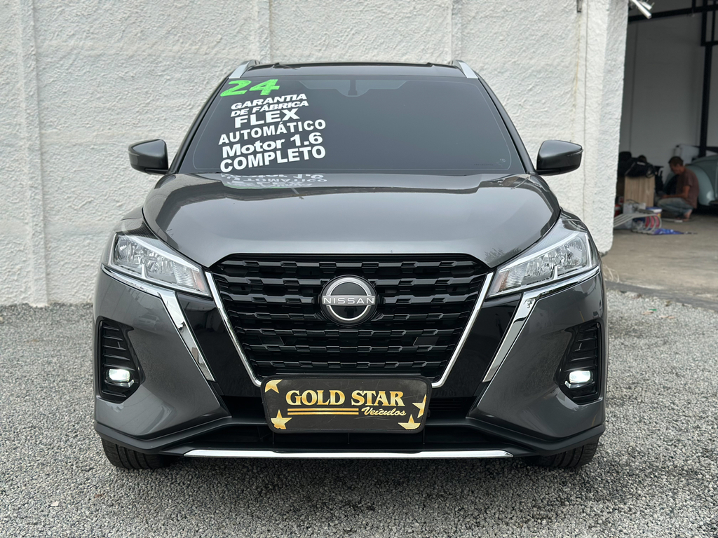Nissan Kicks Cinza