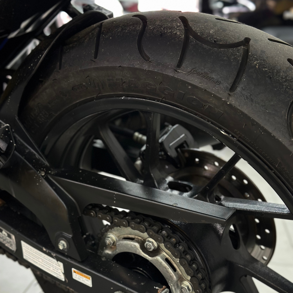 Yamaha FZ15 Vermelho